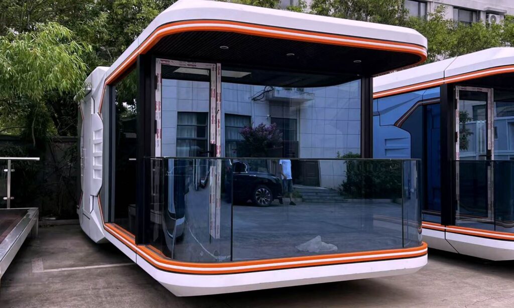 h5 space capsule house 30ft exterior